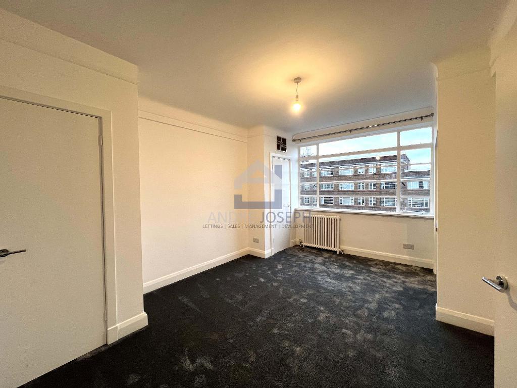 Main image of property: Du Cane Court, Balham High Road, Balham, SW17 7JG