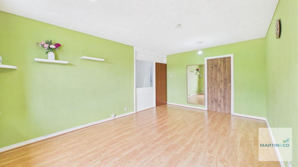 Apartment in Birmingham, Moor End Green - View 4