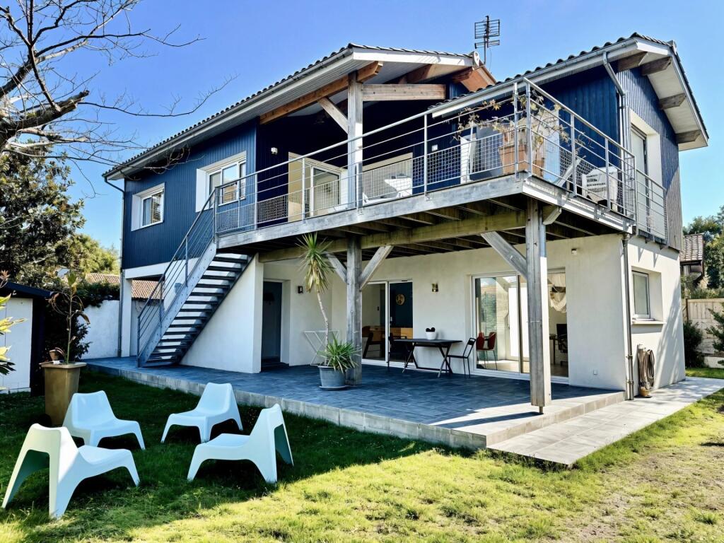 Main image of property: Aquitaine, Gironde, Andernos-les-Bains