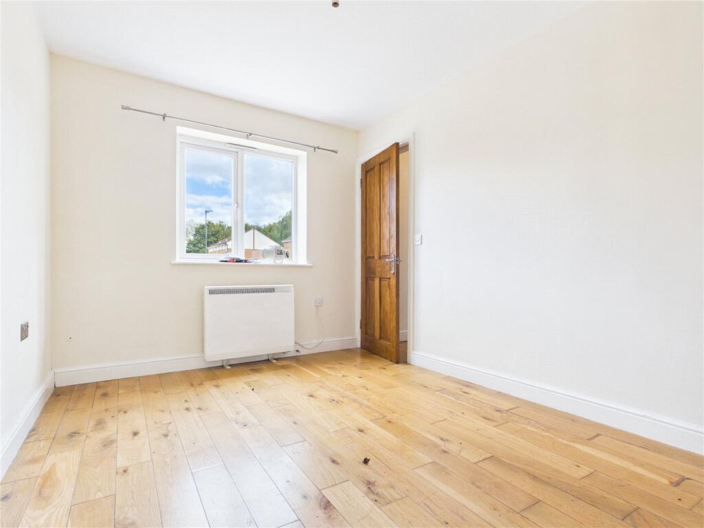 Apartment in Bristol, Inns Court, Hartcliffe - View 3