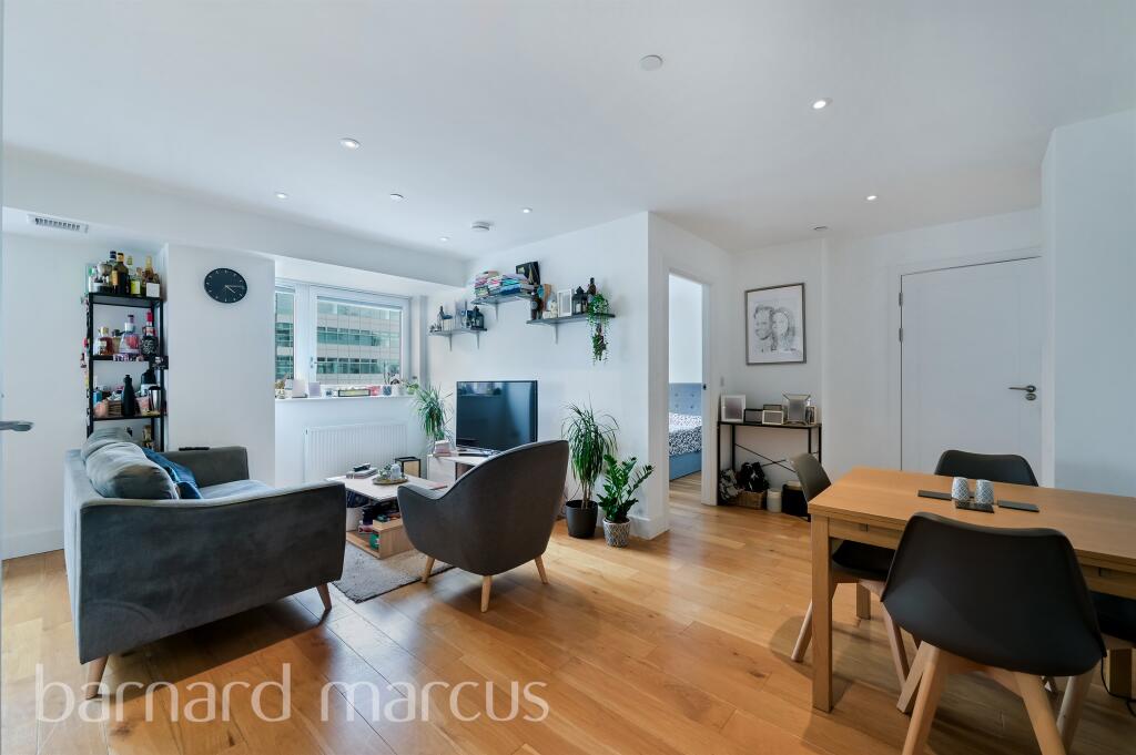 Main image of property: Edridge Road, Croydon