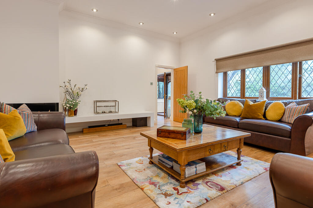 House in Chester - More