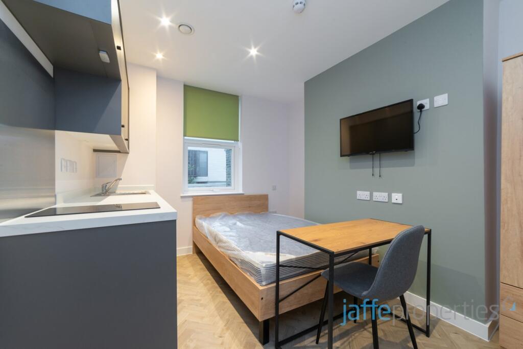 Studio flat for rent