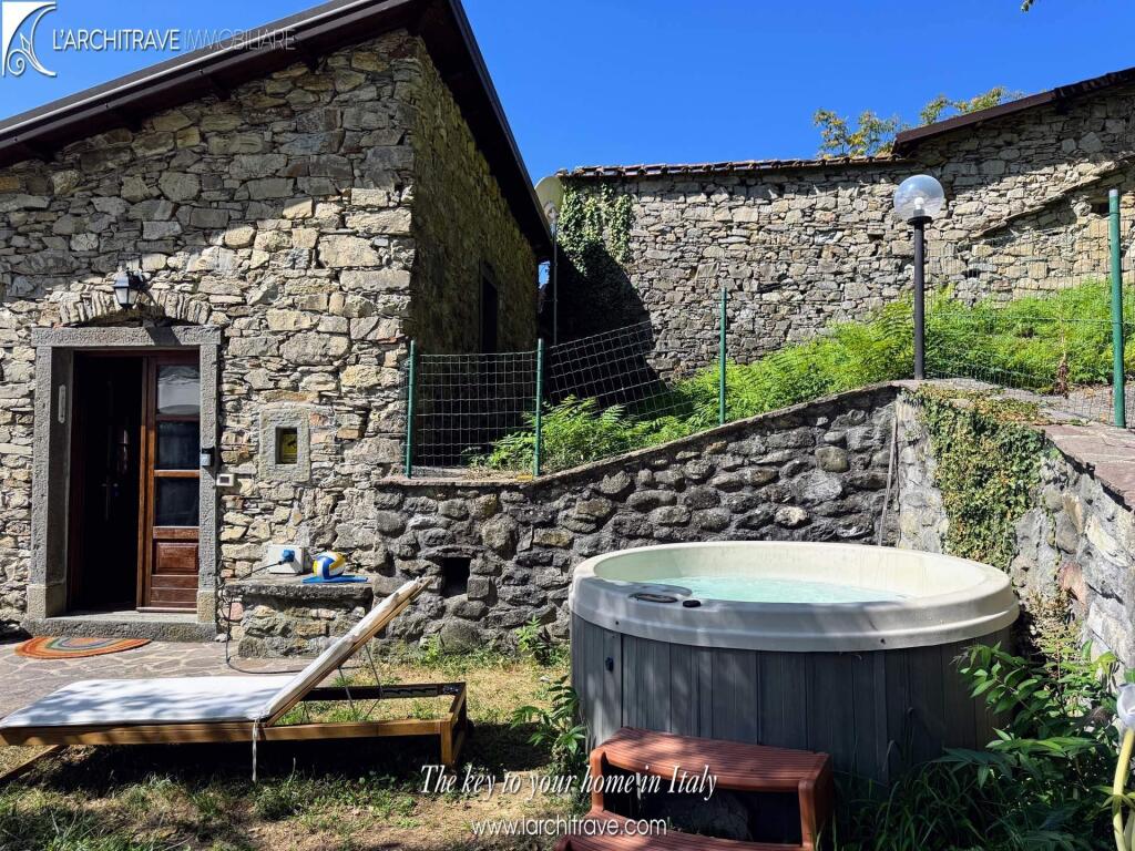 Main image of property: Tuscany, Lunigiana, Fivizzano