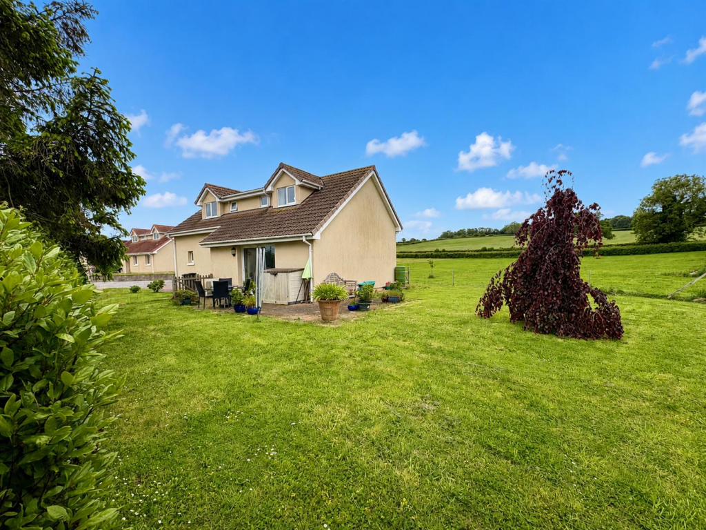 Main image of property: Countryside views, Tynings Close, Easton-In-Gordano