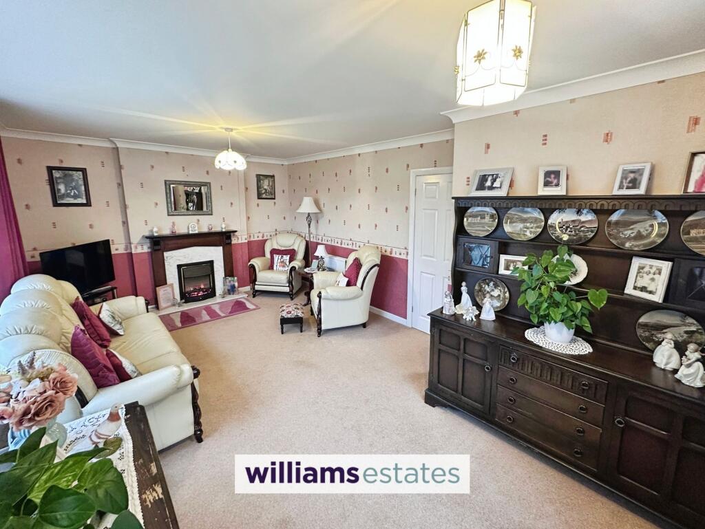 Winchester Drive, Prestatyn, LL19 photo 4
