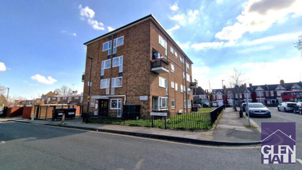 Main image of property: Bowes Road, London, N11