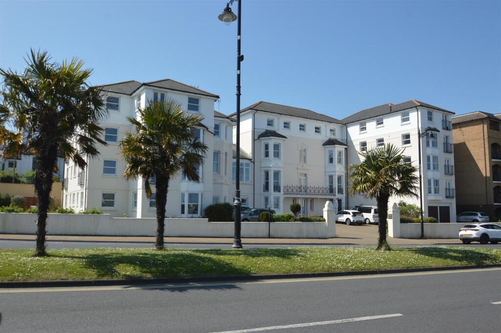 1-bed flat on Ryde Esplanade, £129,950