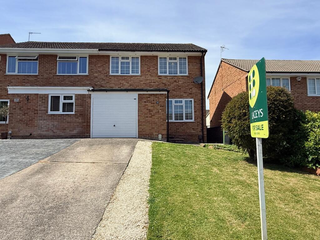 Main image of property: Plantagenet Chase, Yeovil, Somerset, BA20 2PP
