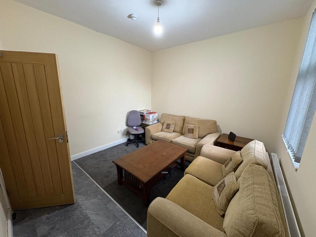 Aycliffe Grove, Longsight photo 2