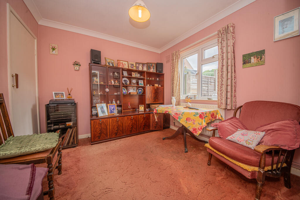 House in Eastleigh, Stoke Common, Bishopstoke - View 4