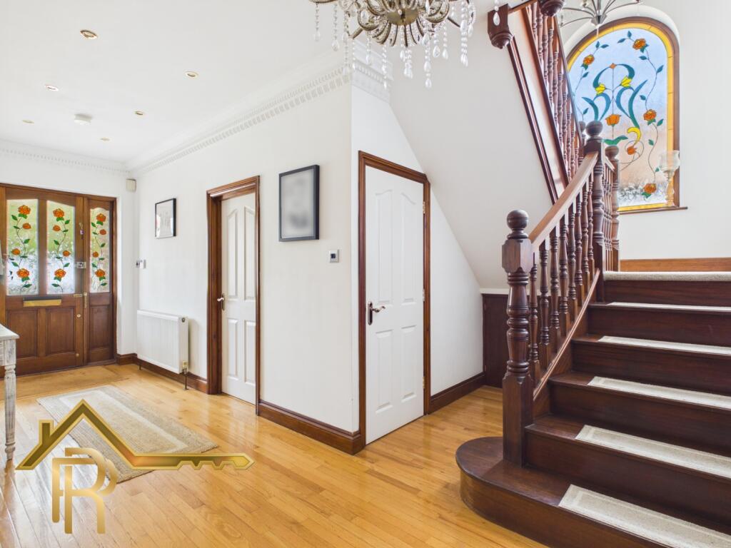 House in Romford - View 4