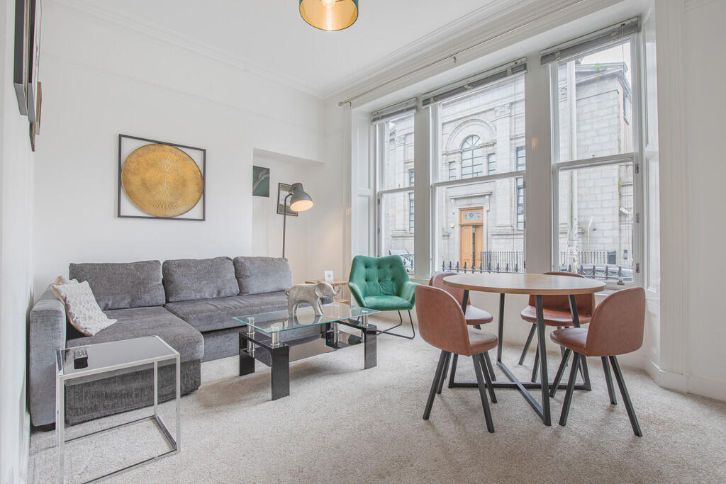 Main image of property: Crown Street flat D, Aberdeen