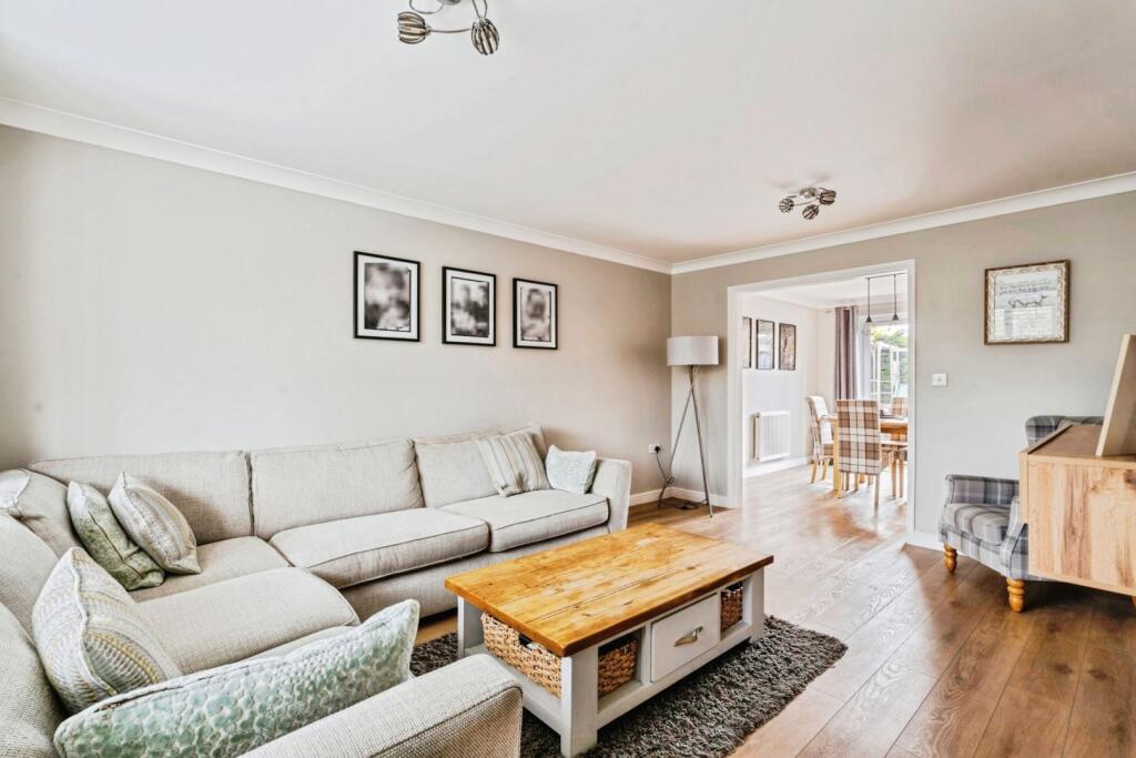 Linnet Close, Littlehampton, BN17 photo 5