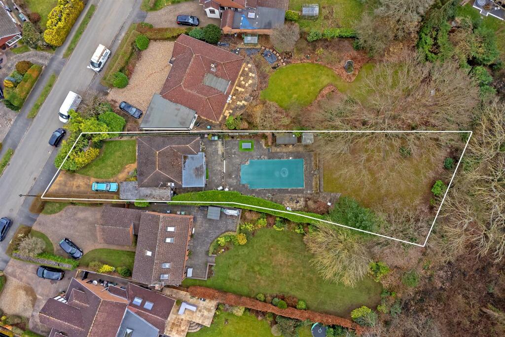 Additional image 5 of Mayflower Road, Park Street, St. Albans