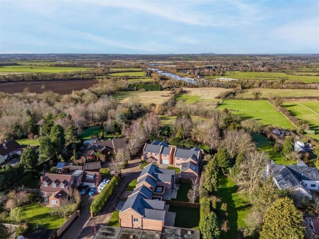 House in Rushcliffe, East Bridgford - View 2