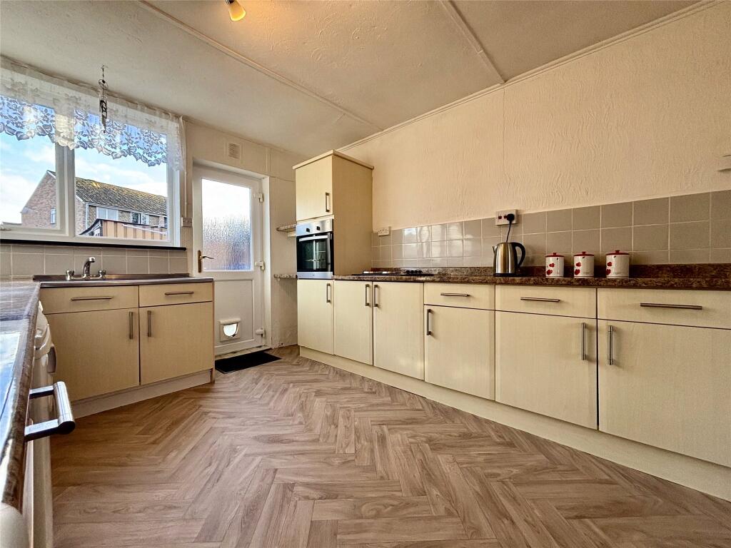 Main image of property: The Crescent, Brockworth, Gloucester, Gloucestershire, GL3