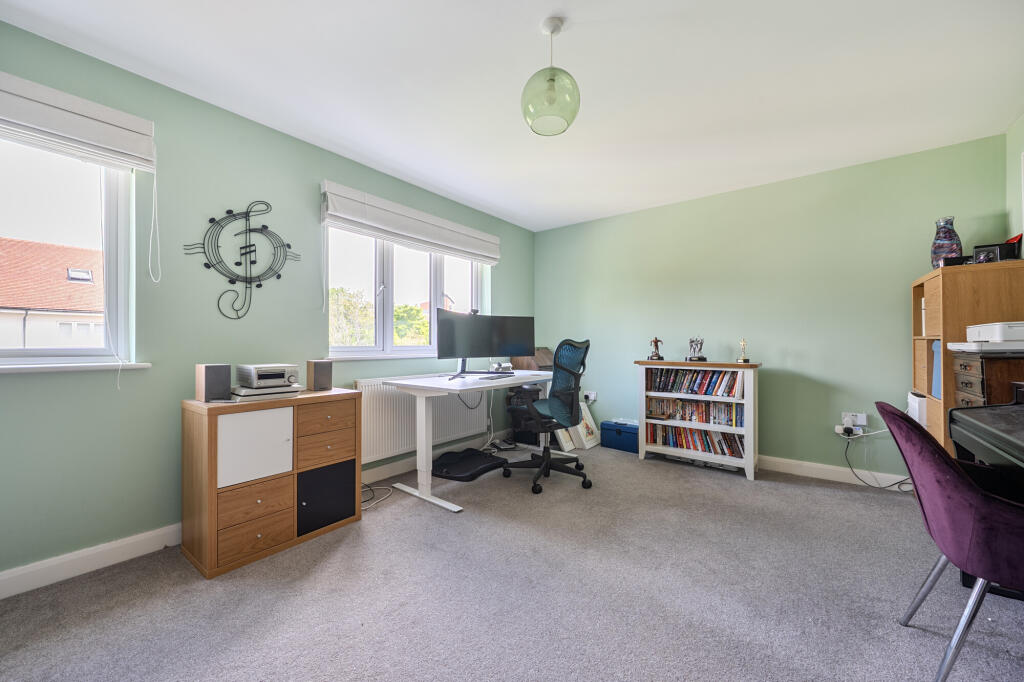 House in Redhill - View 5