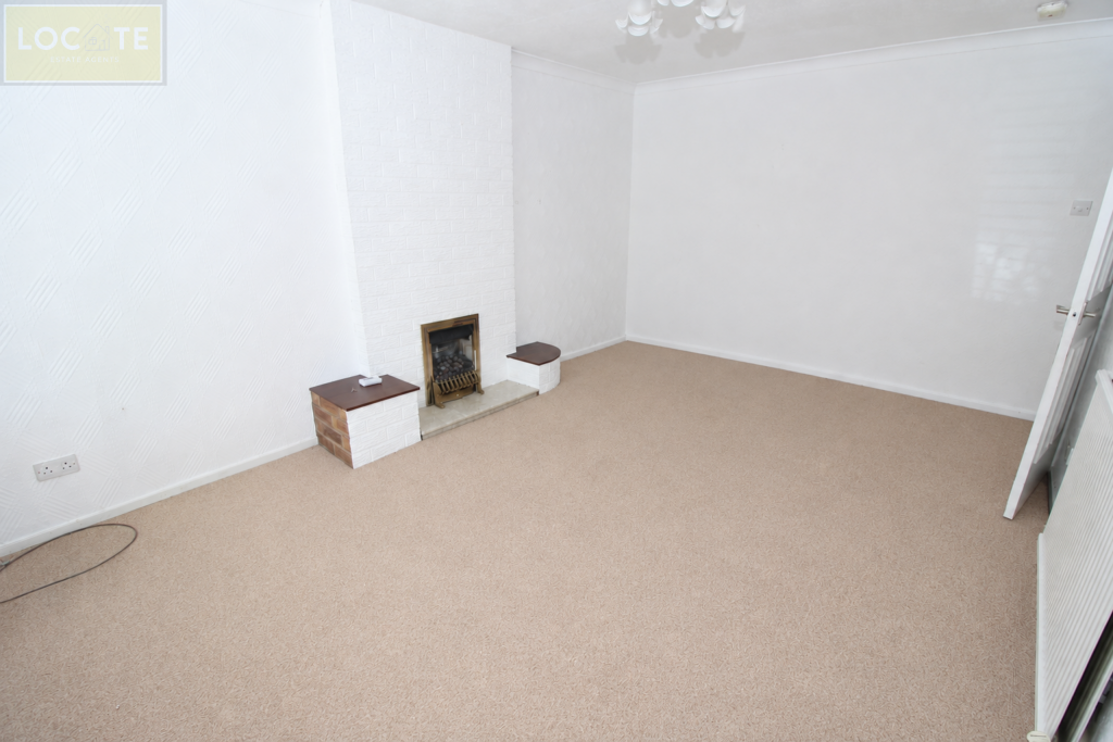 Woodhouse Road, Davyhulme photo 4