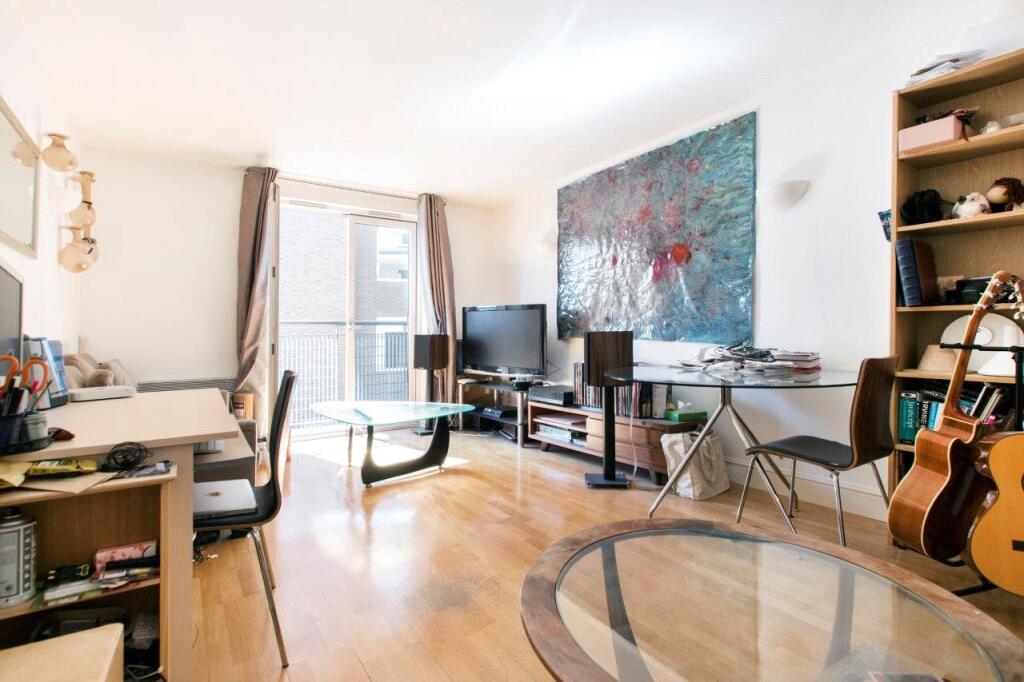 Main image of property: Plumbers Row, Aldgate, London, E1