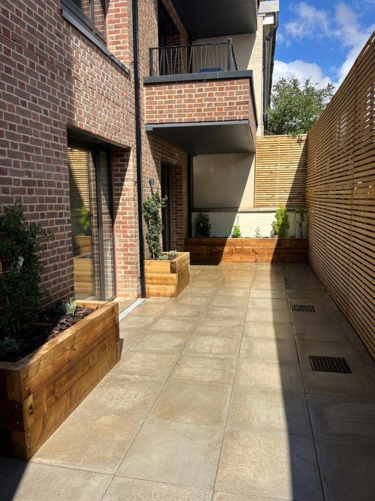 Main image of property: Fallsbrook Road, London