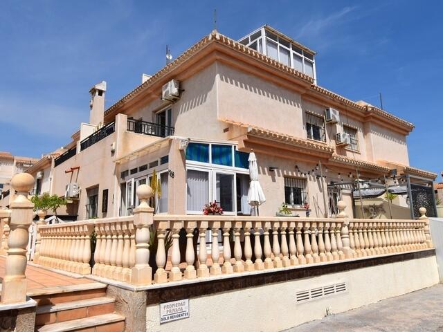Main image of property: Valencia, Alicante, Los Balcones