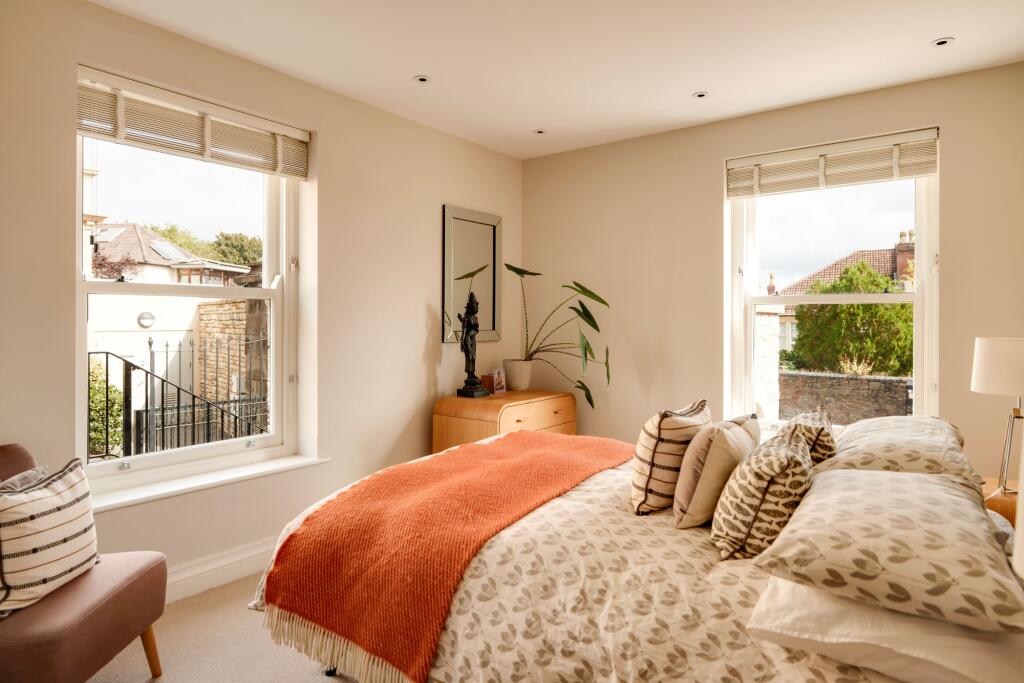House in Bristol - More