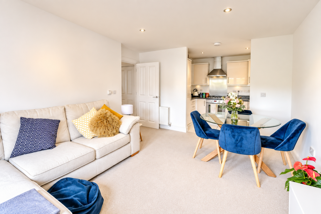 Apartment in London - View 3