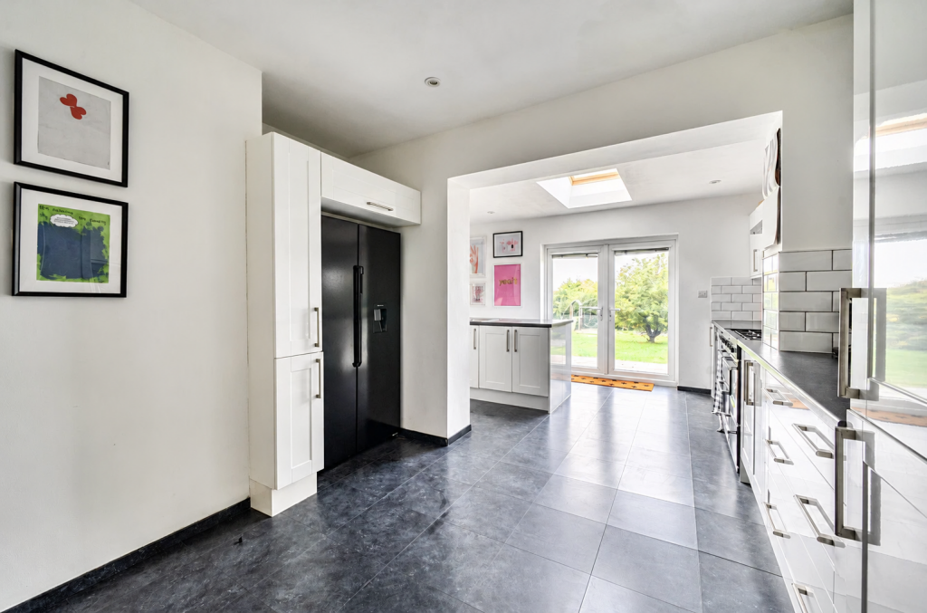 House in Salisbury - View 5