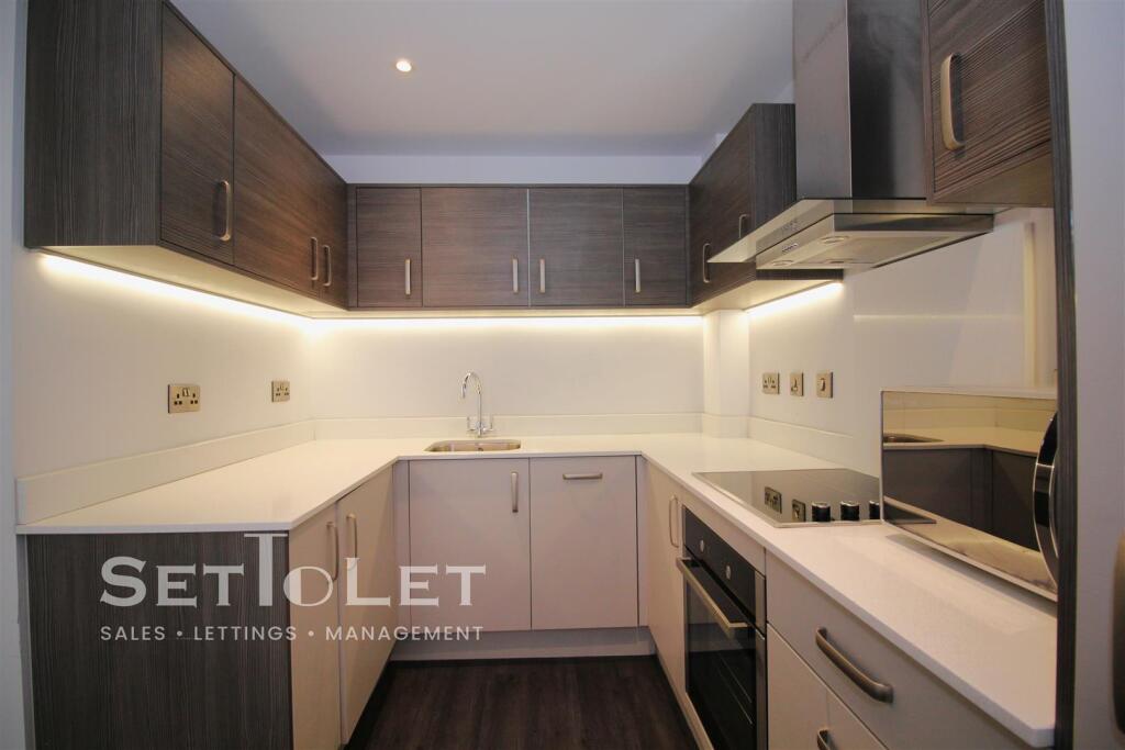 Apartment in Leicester - View 5