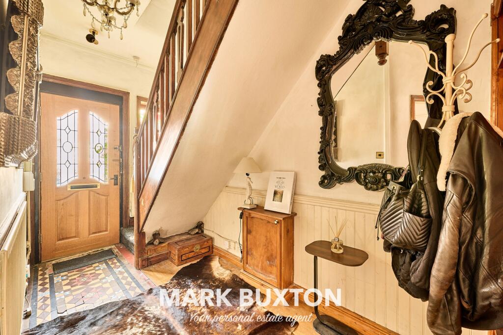 House in Stoke-on-Trent - More