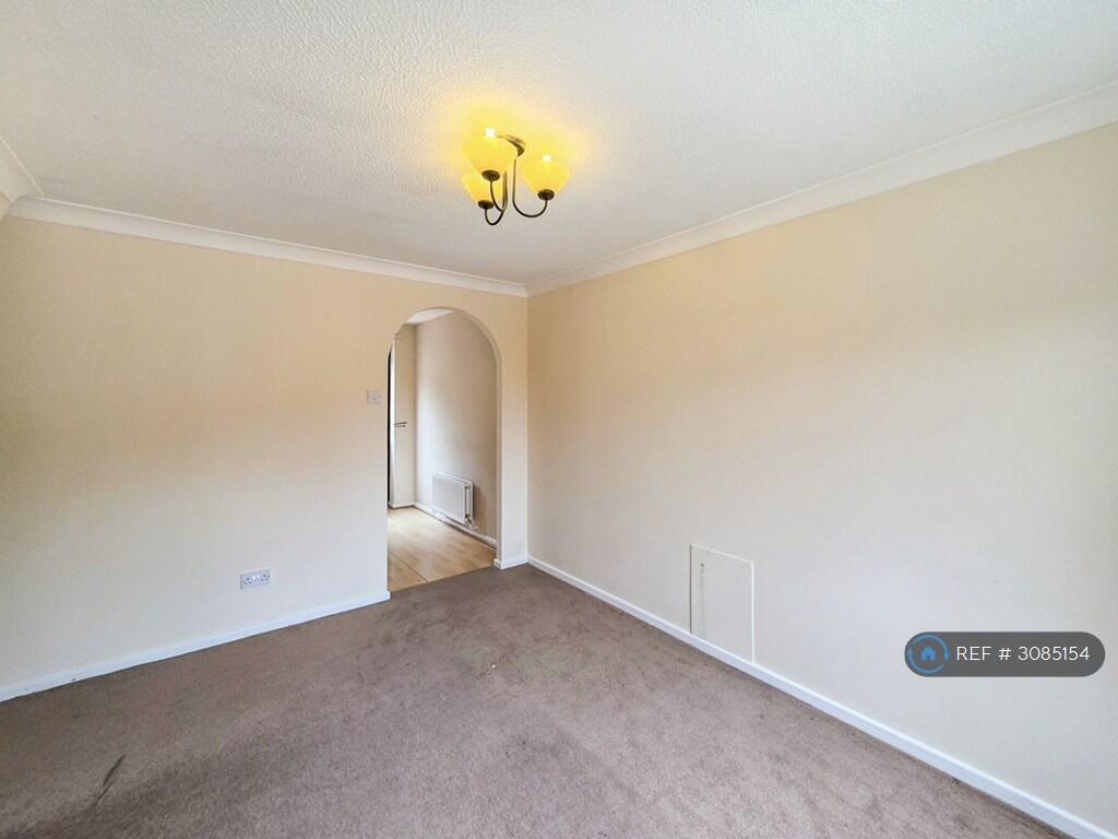 House in Nottingham - View 3