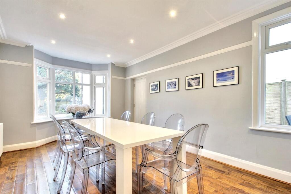 House in Worthing, West Sussex - View 5