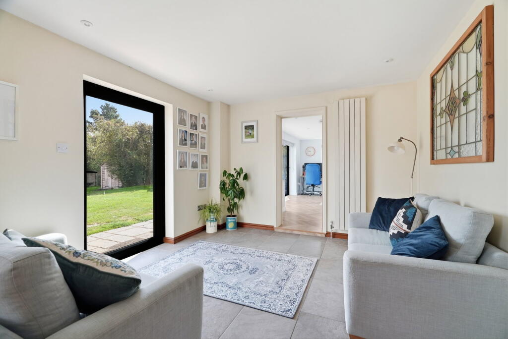 House in Uttlesford, Crawley End, Chrishall - More