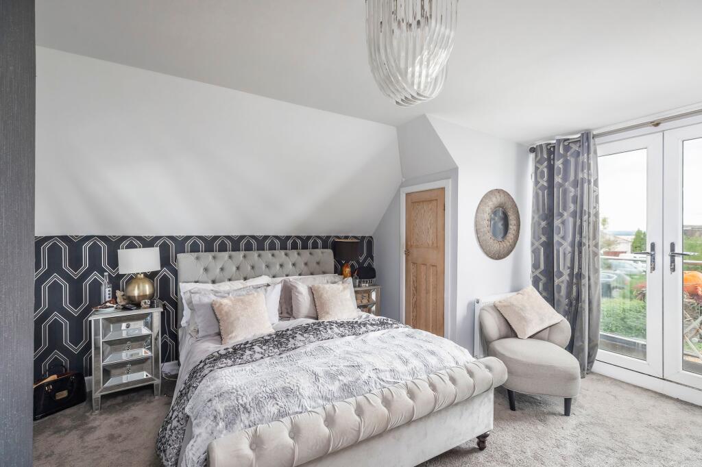 Additional image 3 of Castledene Crescent, Whitecliff, Poole BH14 8DP