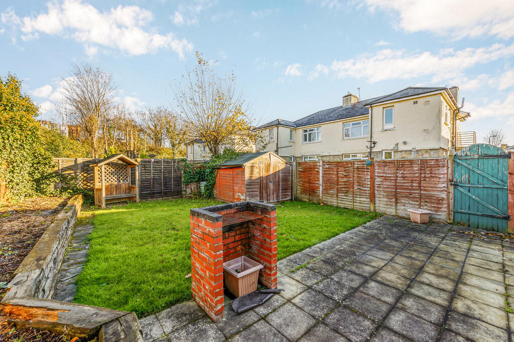 Property photo 8