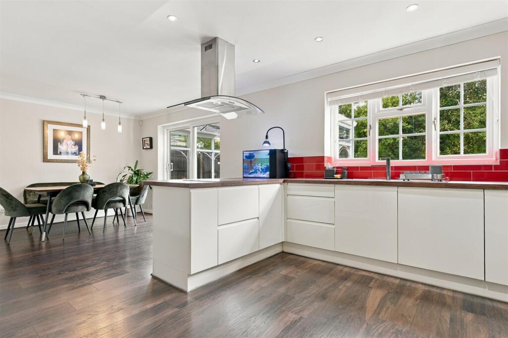 House in Solihull, Elmdon Heath - View 4