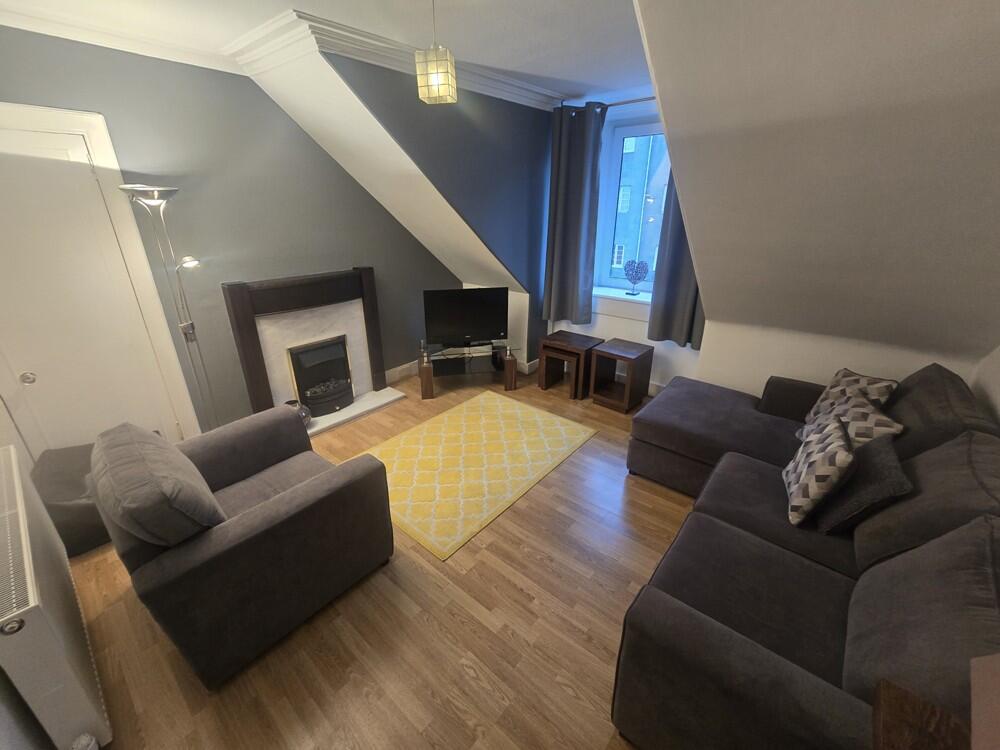 Apartment in Aberdeen, Gilcomston, Rosemount and Mile End - View 2