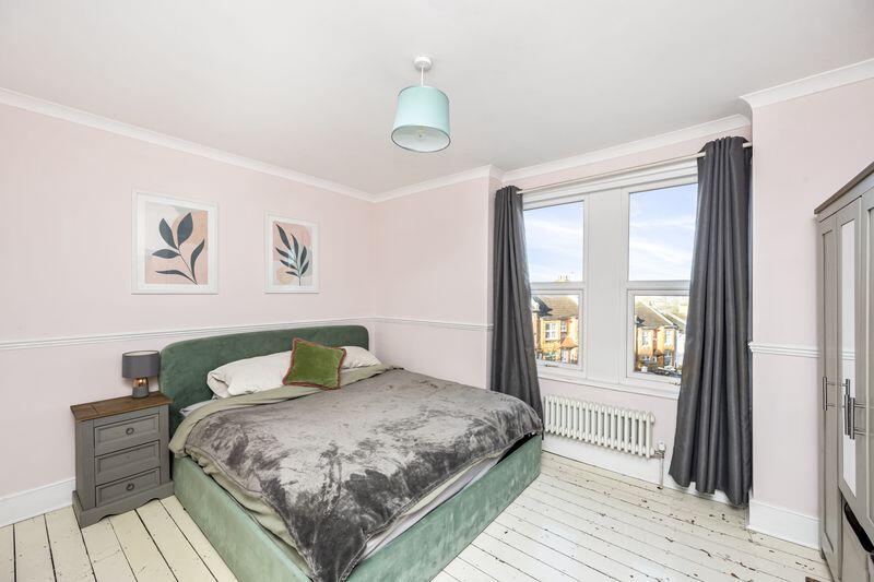 Carisbrooke Road, Brighton BN2 3EF – další