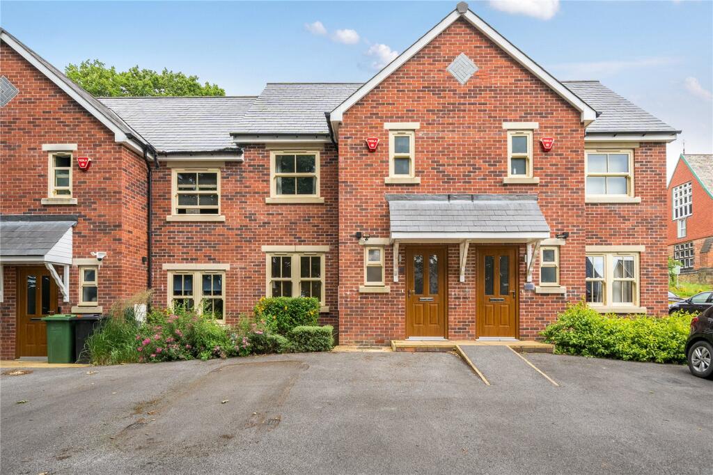 Main image of property: Oak Park Lane, Cookridge, Leeds, LS16