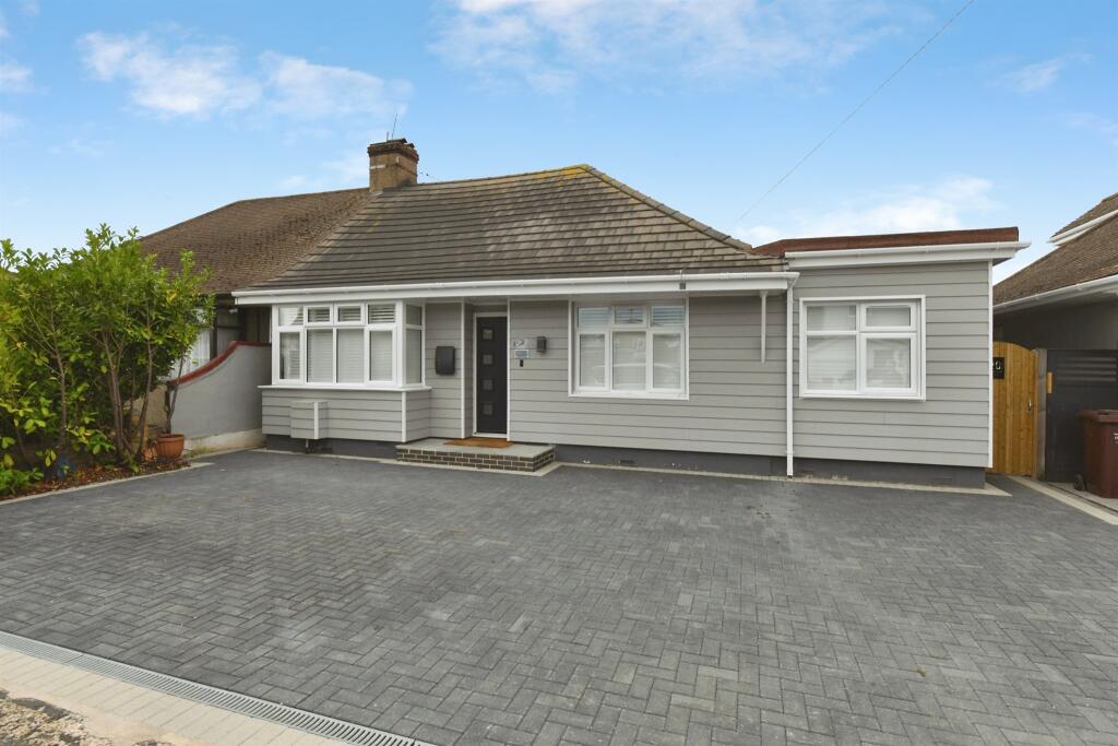 Main image of property: Meynell Avenue, Canvey Island