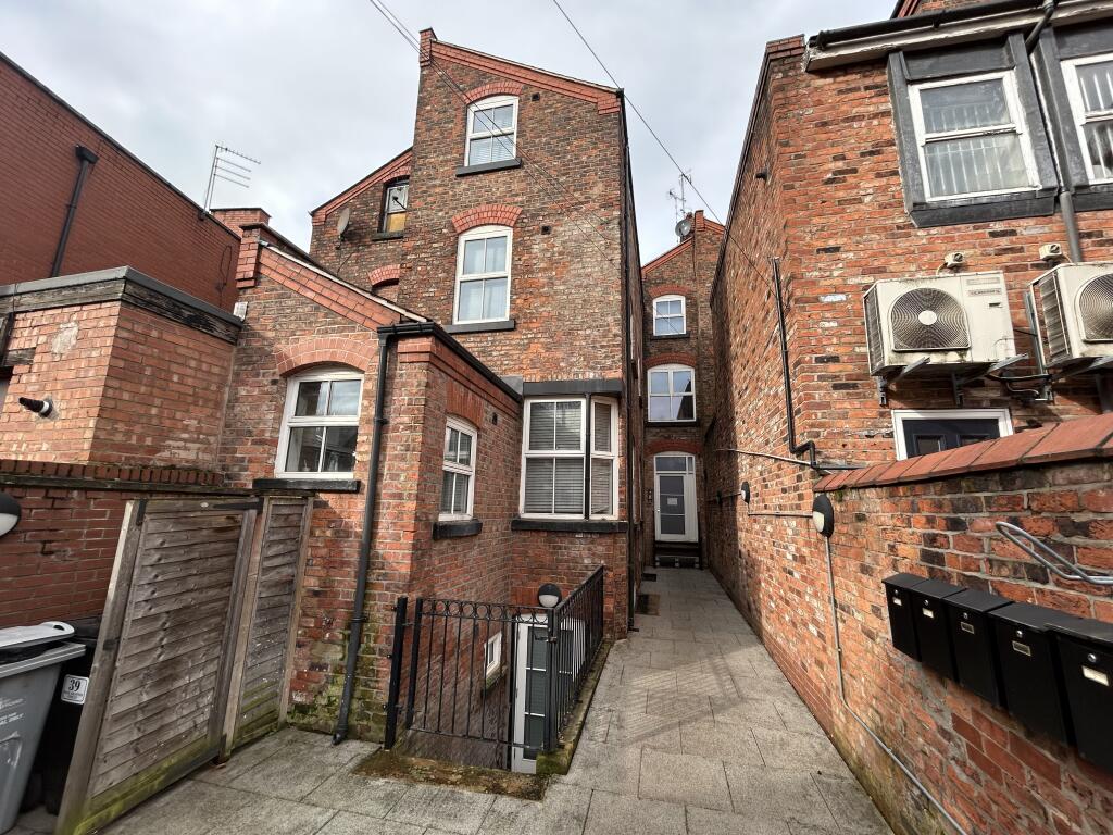 Main image of property: Bradbury House, 39 Stamford New Road, Altrincham, Cheshire WA14 1EB