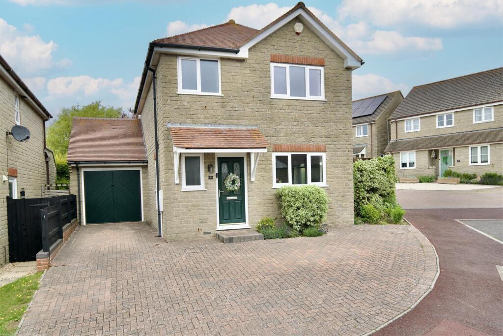 Main image of property: Weyview Crescent, Weymouth