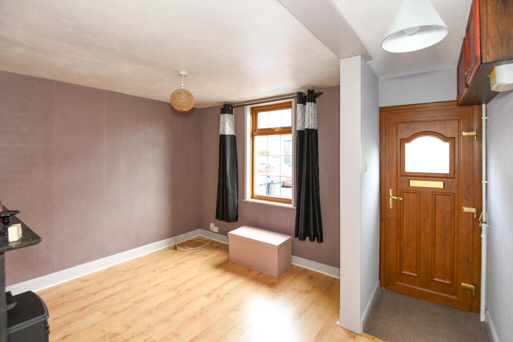 Adcroft Street, Trowbridge photo 3