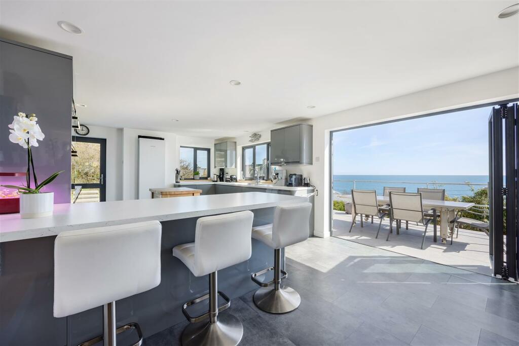 Main image of property: Portwrinkle