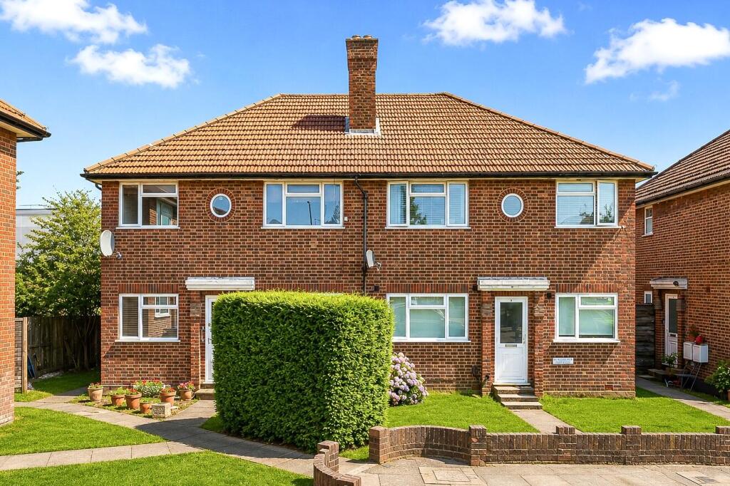 Main image of property: East Close, Cockfosters
