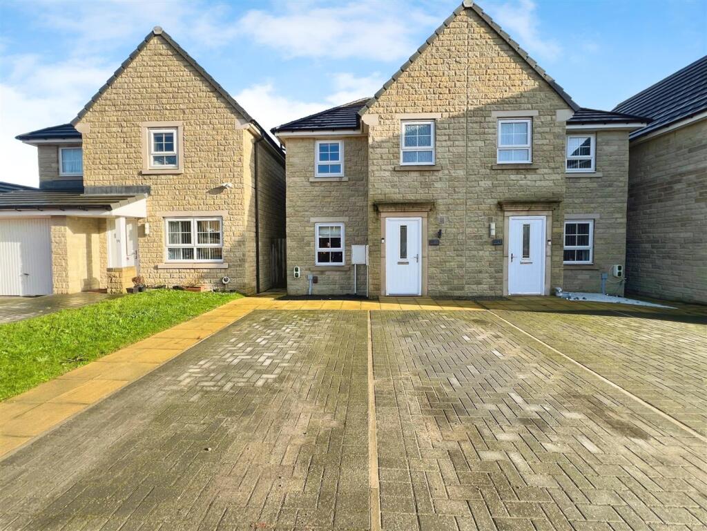 Main image of property: Paddock Lane, Bradford, BD2 3FN