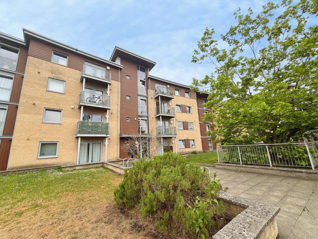 Main image of property: Kelvin Gate, Bracknell, Berkshire