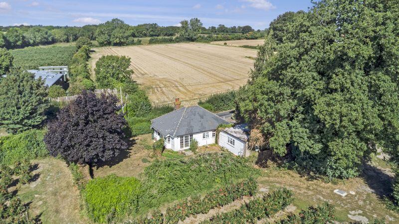 3-bed detached on Chart Hill Road, Chart Sutton, £450,000