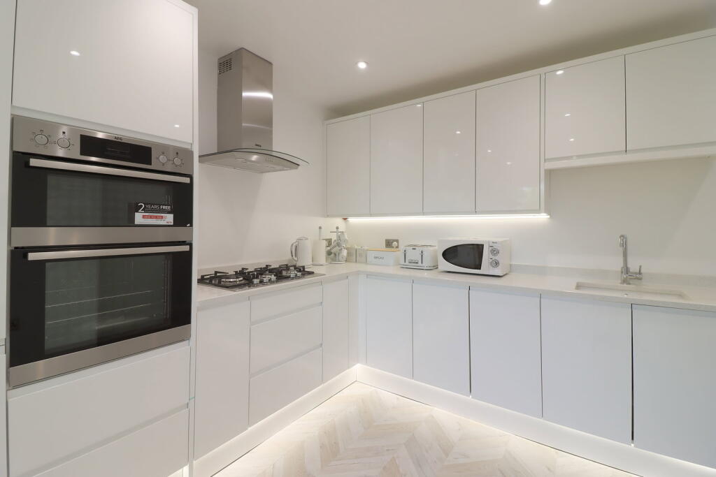 House in Sheffield - View 4